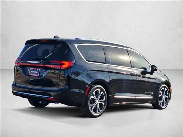 2026 Chrysler Pacifica Pinnacle