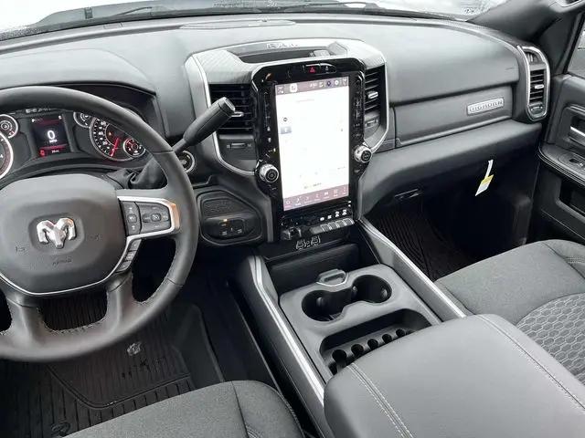 2026 Ram 2500 Big Horn Crew Cab 4x4 6'4" Box