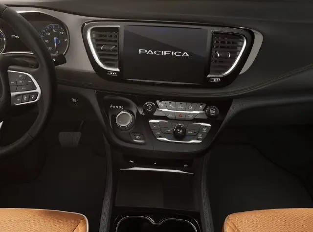 2026 Chrysler Pacifica Pinnacle