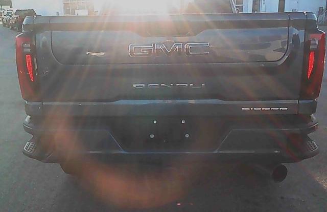 2026 GMC Sierra 2500HD Crew Cab, Standard Bed, Denali Ultimate, 4WD