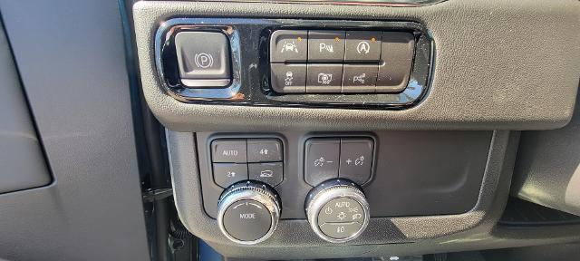 2026 GMC Yukon XL 4WD Denali