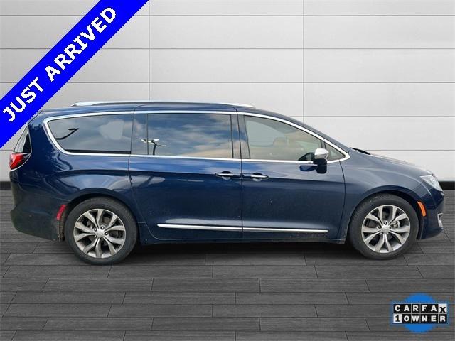 2020 Chrysler Pacifica 35th Anniversary Limited 2020 Chrysler Pacifica 35th Anniversary Limited