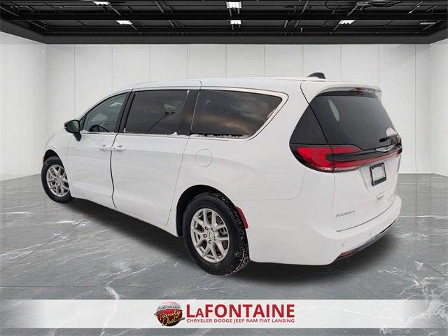 2024 Chrysler Pacifica Touring L 2024 Chrysler Pacifica Touring L