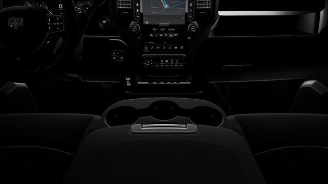 2026 RAM Ram 3500 RAM 3500 TRADESMAN CREW CAB 4X4 8 BOX