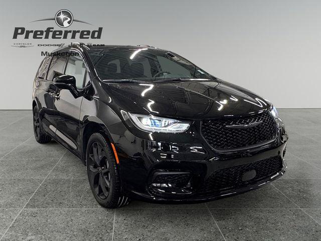 2026 Chrysler Pacifica PACIFICA SELECT AWD