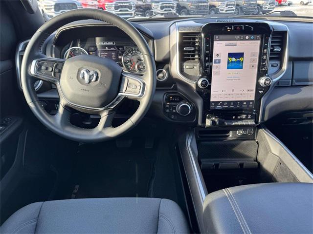 2024 RAM 1500 Big Horn Crew Cab 4x4 64 Box