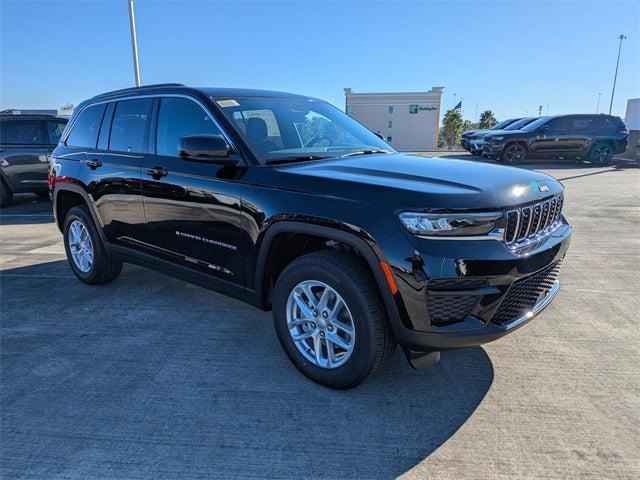 2025 Jeep Grand Cherokee GRAND CHEROKEE LAREDO X 4X2