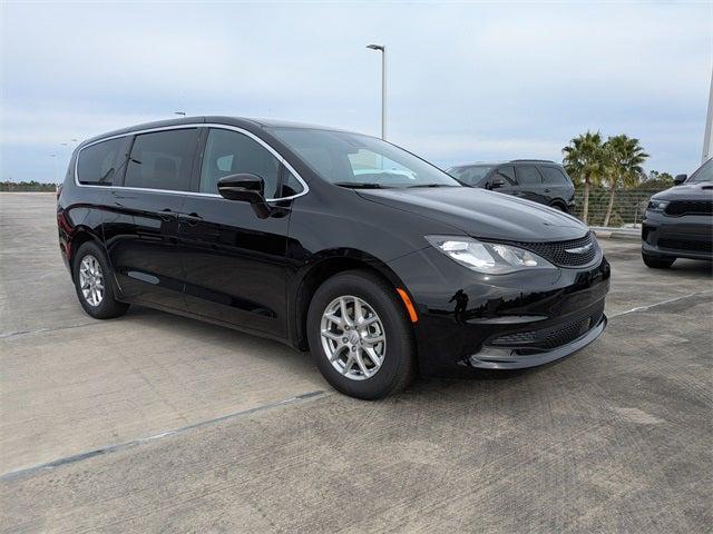 2026 Chrysler Voyager VOYAGER LX