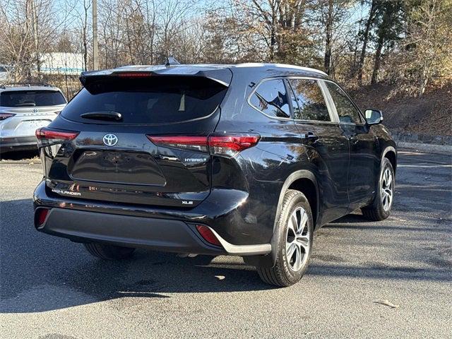 2023 Toyota Highlander Hybrid XLE
