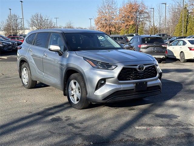 2024 Toyota Highlander LE 2024 Toyota Highlander LE