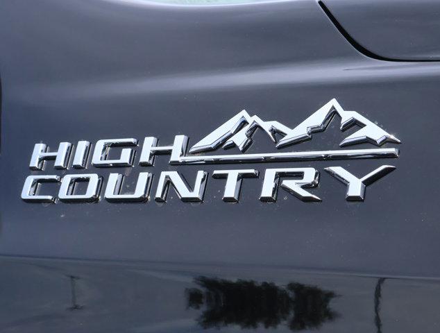 2026 Chevrolet Suburban High Country, 4WD