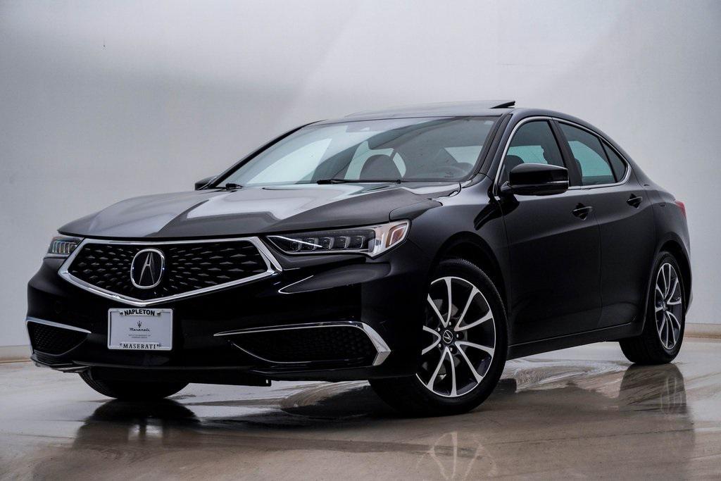 2018 Acura TLX Base's photo