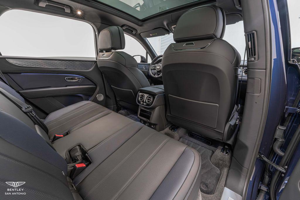 2025 Bentley Bentayga S - Photo 25