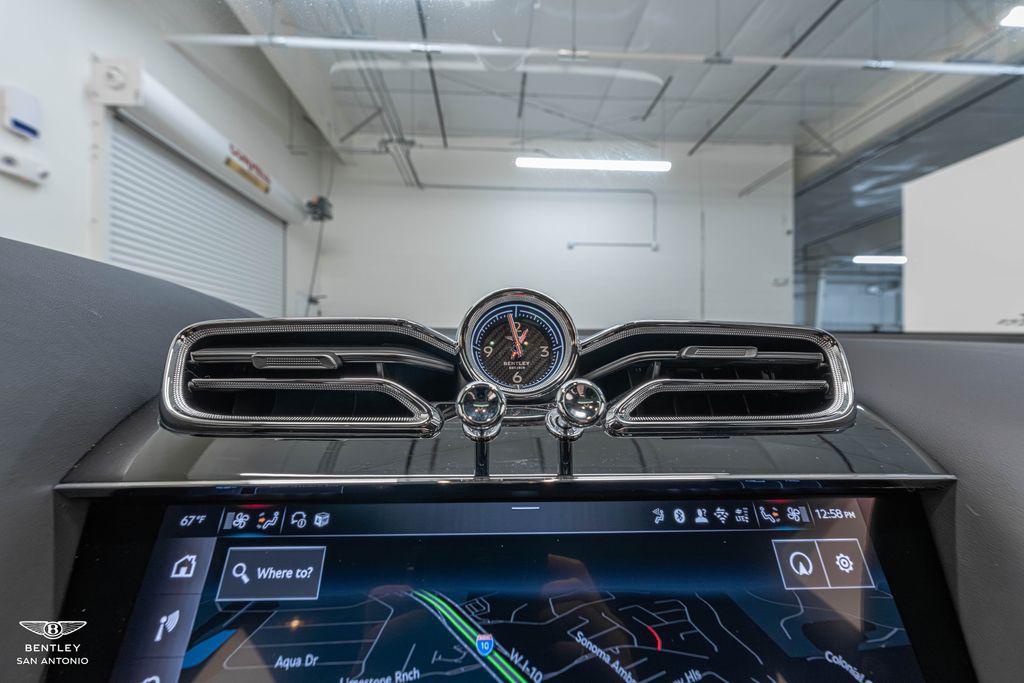 2025 Bentley Bentayga S - Photo 41