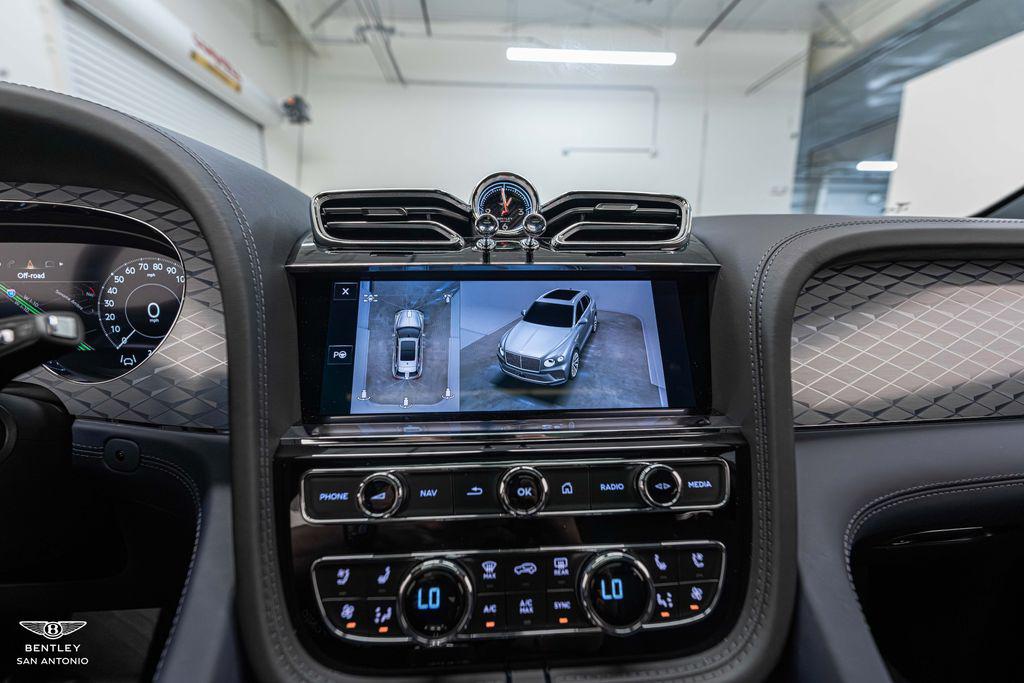 2025 Bentley Bentayga S - Photo 44