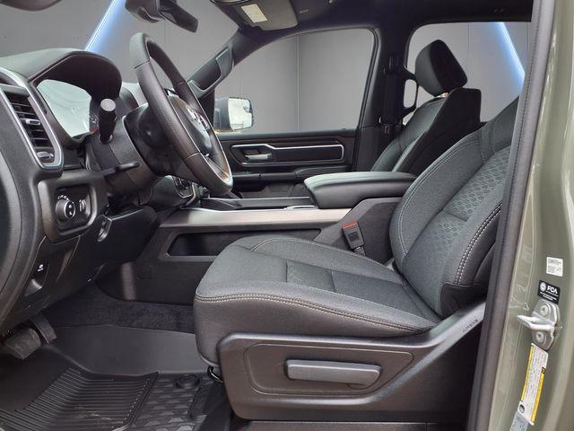 2026 Ram 1500 Lone Star Crew Cab 4x4 5'7" Box