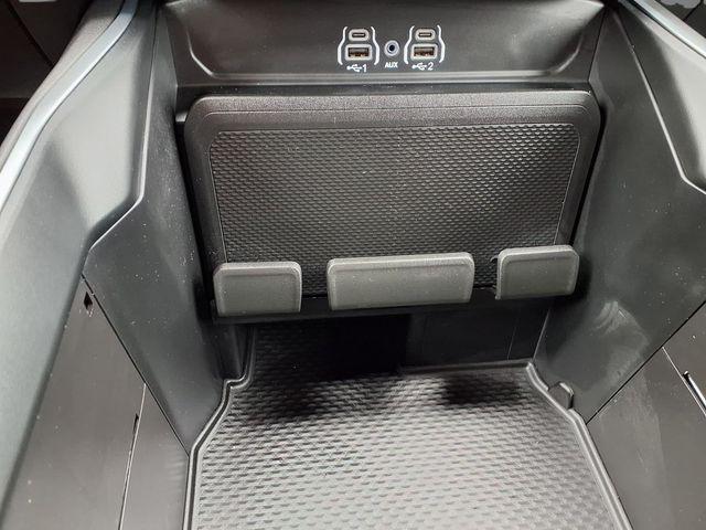 2026 Ram 1500 Lone Star Crew Cab 4x4 5'7" Box