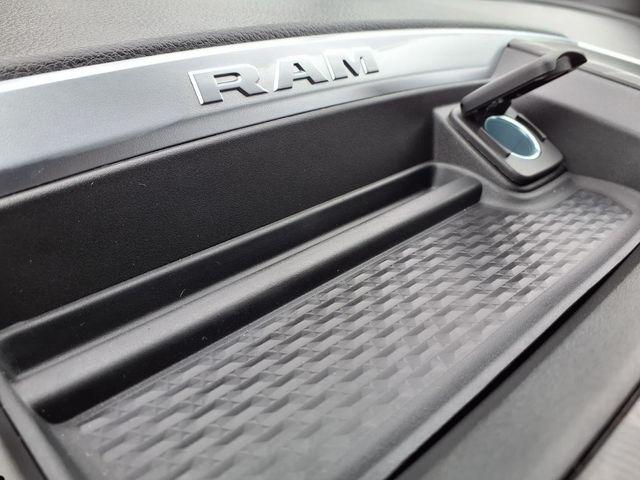 2026 Ram 1500 Lone Star Crew Cab 4x4 5'7" Box
