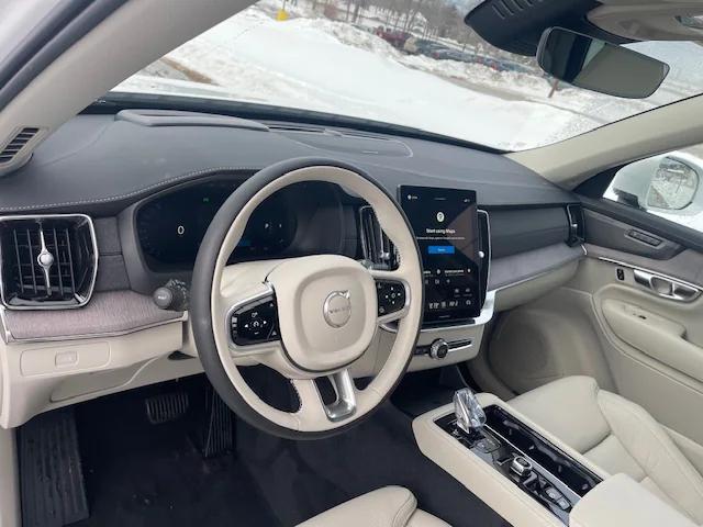 2026 Volvo XC90 Ultra, B6 AWD Gas (mild hybrid), Gasoline, Bright, 7 Seats
