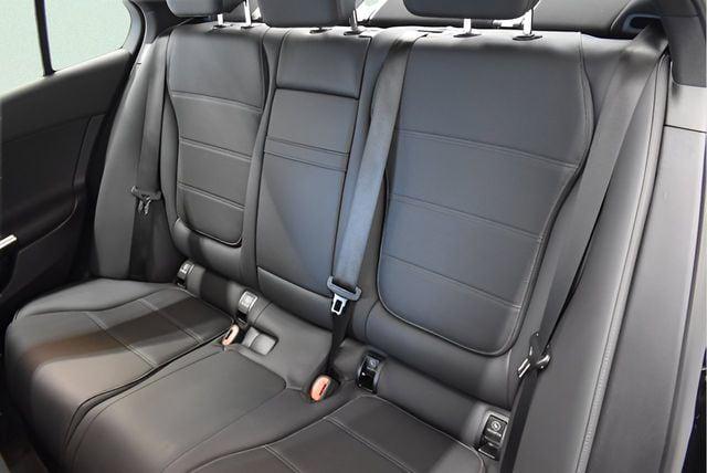 2026 Mercedes-Benz C-CLASS C 300 4MATIC
