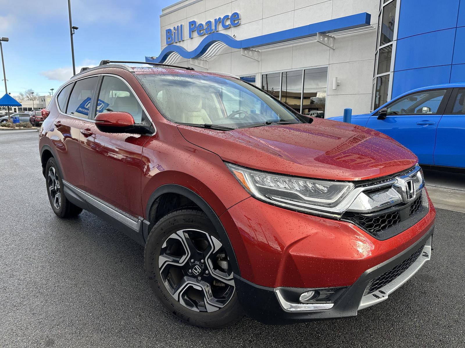 2017 Honda CR-V Touring's photo