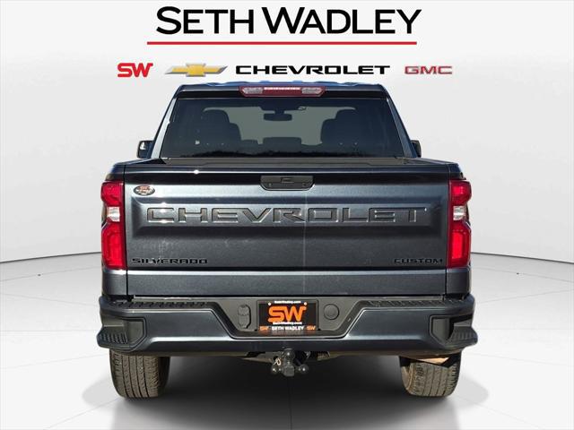 2021 Chevrolet Silverado 1500 2WD Crew Cab Short Bed Custom