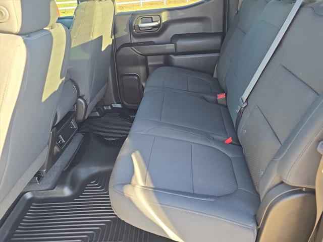 2021 Chevrolet Silverado 1500 2WD Crew Cab Short Bed Custom