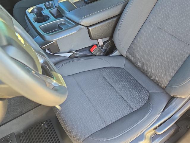 2021 Chevrolet Silverado 1500 2WD Crew Cab Short Bed Custom