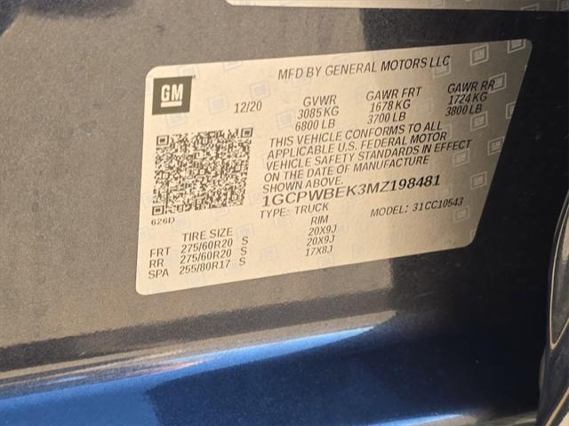 2021 Chevrolet Silverado 1500 2WD Crew Cab Short Bed Custom