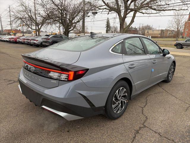 2026 Hyundai Sonata Hybrid Blue
