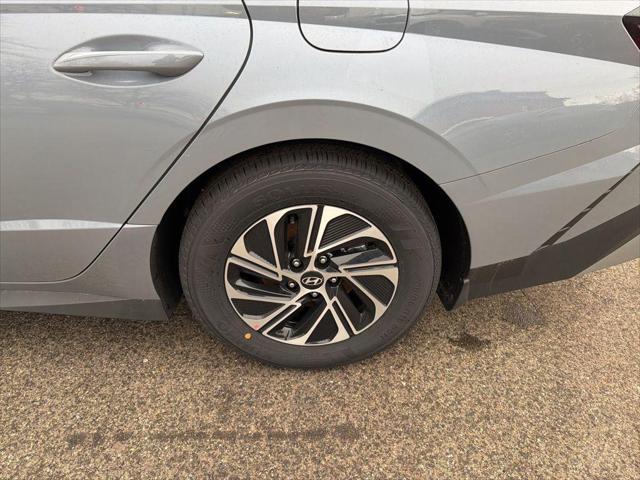 2026 Hyundai Sonata Hybrid Blue