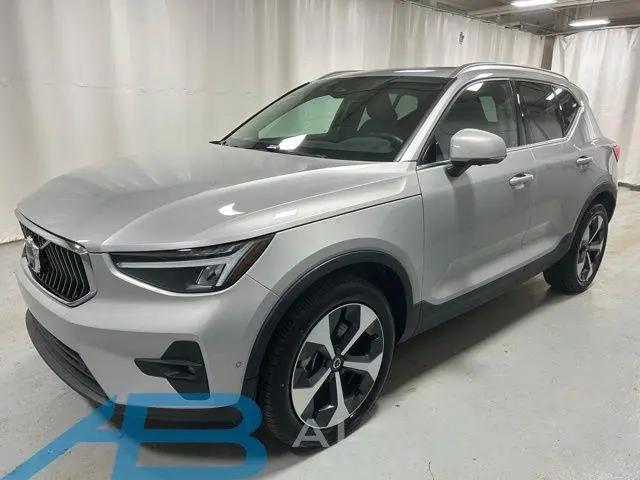 2025 Volvo XC40 B5 Plus Bright Theme for sale in Syracuse, NY