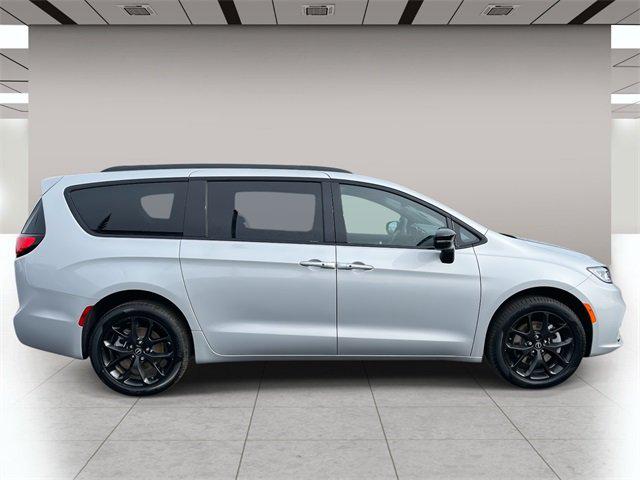 2026 Chrysler Pacifica PACIFICA SELECT AWD 2026 Chrysler Pacifica PACIFICA SELECT AWD