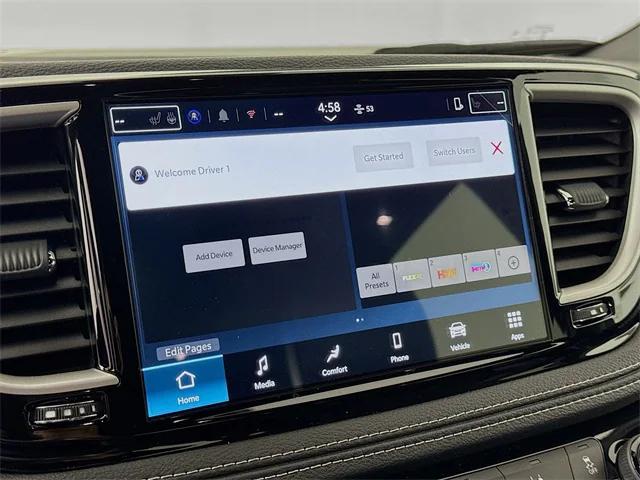 2026 Chrysler Pacifica Select AWD
