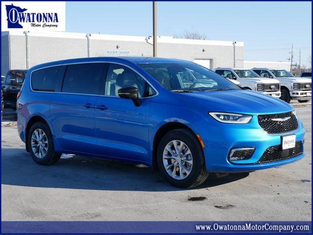 2026 Chrysler Pacifica PACIFICA LIMITED AWD
