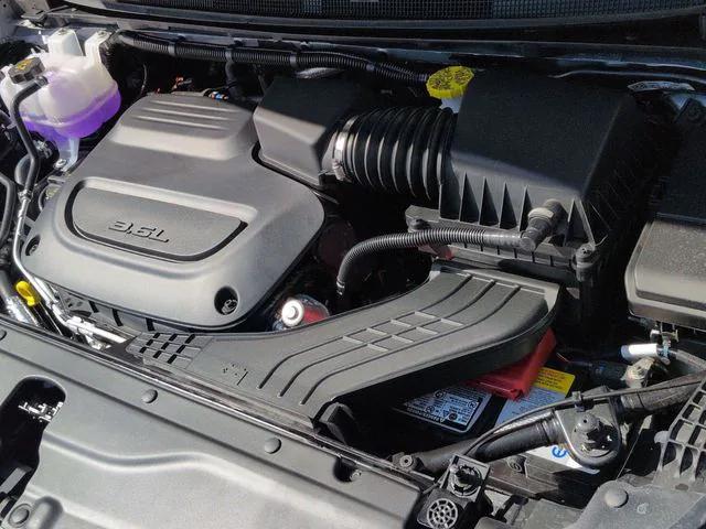 2026 Chrysler Voyager LX