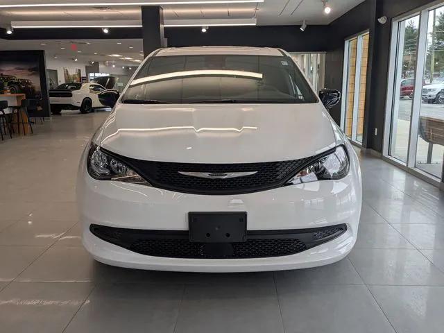 2026 Chrysler Voyager VOYAGER LX 2026 Chrysler Voyager VOYAGER LX