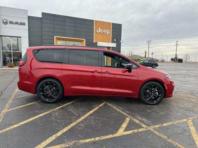 2026 Chrysler Pacifica PACIFICA LIMITED 2026 Chrysler Pacifica PACIFICA LIMITED