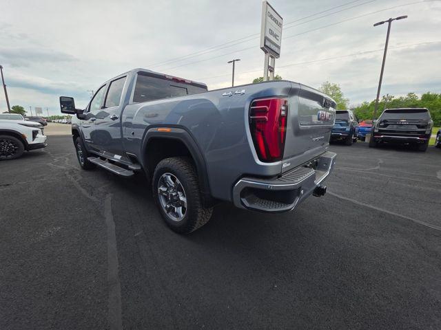 2026 GMC Sierra 2500HD Crew Cab, Standard Bed, SLT, 4WD