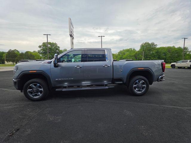 2026 GMC Sierra 2500HD Crew Cab, Standard Bed, SLT, 4WD