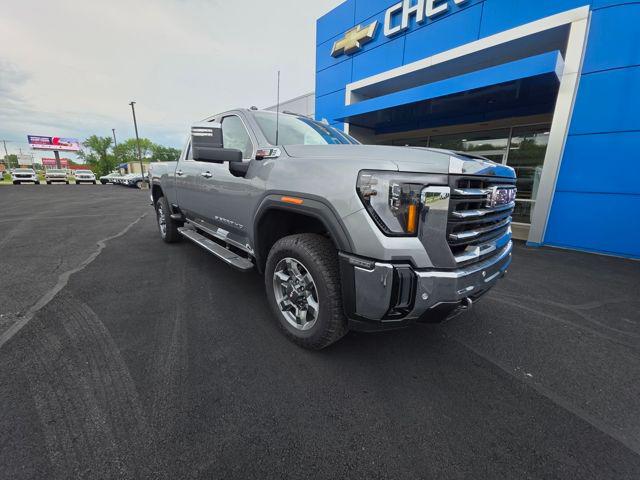2026 GMC Sierra 2500HD Crew Cab, Standard Bed, SLT, 4WD