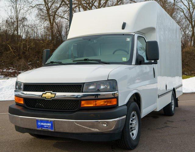 2021 Chevrolet Express Cutaway Work Van
