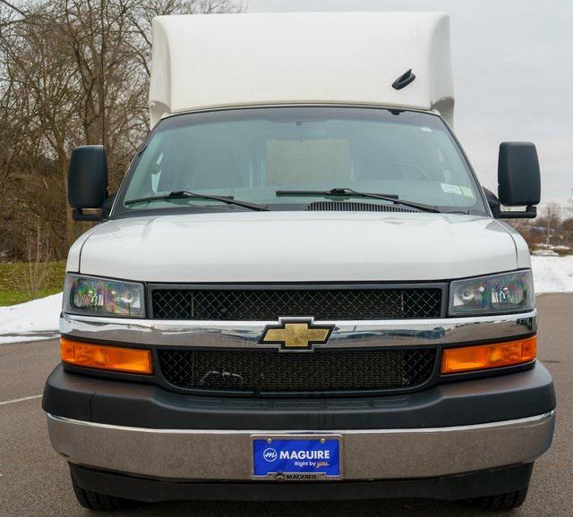 2021 Chevrolet Express Cutaway Work Van