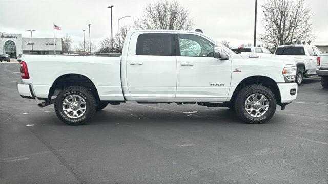 2024 RAM 2500 Laramie Crew Cab 4x4 64 Box