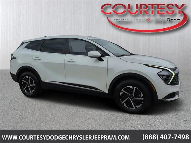 2023 Kia Sportage Hybrid LX 2023 Kia Sportage Hybrid LX