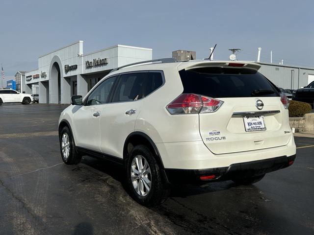 2016 Nissan Rogue SV
