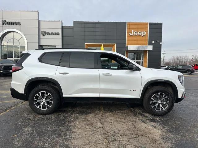 2024 GMC Acadia AWD AT4