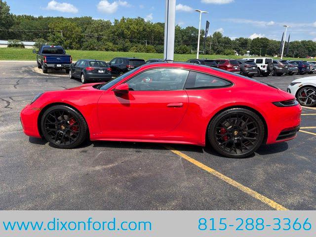 2024 Porsche 911 Carrera