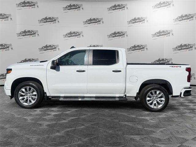 2022 Chevrolet Silverado 1500 4WD Crew Cab Short Bed Custom