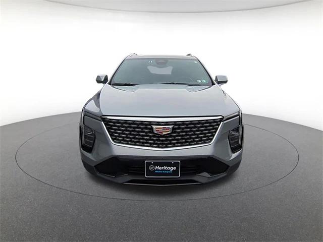 2025 Cadillac XT4 AWD Premium Luxury